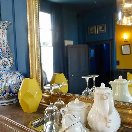 Le Jardin Des Triomphes Bed & Breakfast