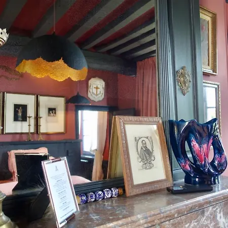 Bed & Breakfast Le Jardin Des Triomphes 4*