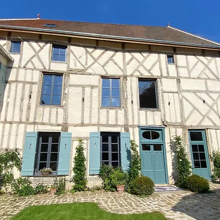 Bed & Breakfast Le Jardin Des Triomphes Ervy-le-Chatel