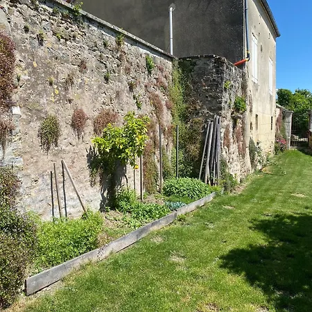 Le Jardin Des Triomphes 4*