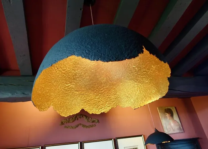 Le Jardin Des Triomphes Bed & Breakfast