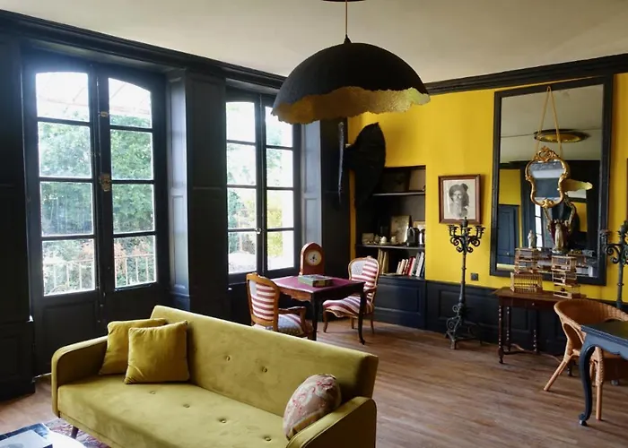 Le Jardin Des Triomphes Bed & Breakfast Ervy-le-Chatel