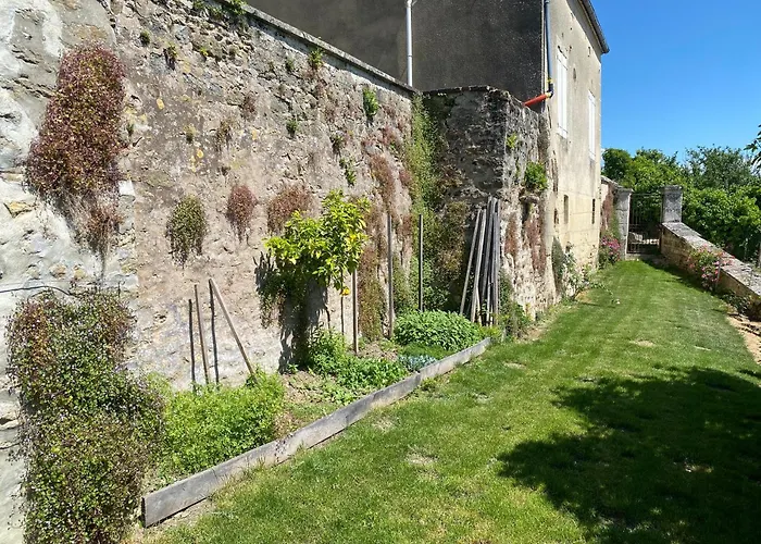 Le Jardin Des Triomphes 4*